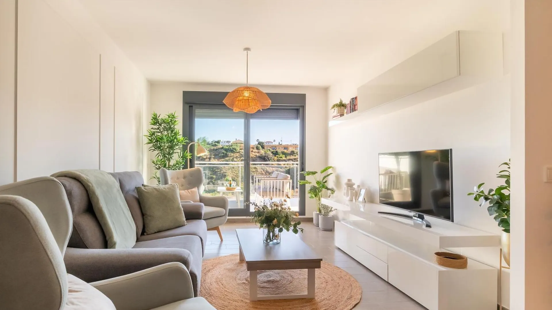 Apartment La Cala With Pool - Happy Rentals La Cala De Mijas 0*,  Spain